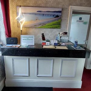 Glenavon Guest House